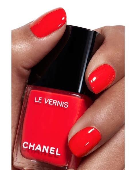 chanel nagellak ici paris